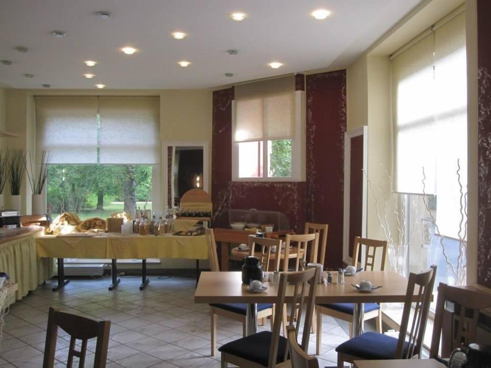 Hotel Am Bonhoefferplatz Dresden Eksteriør billede