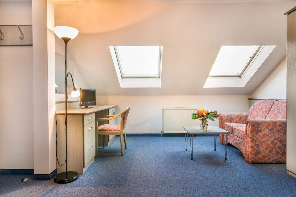 Hotel Am Bonhoefferplatz Dresden Eksteriør billede