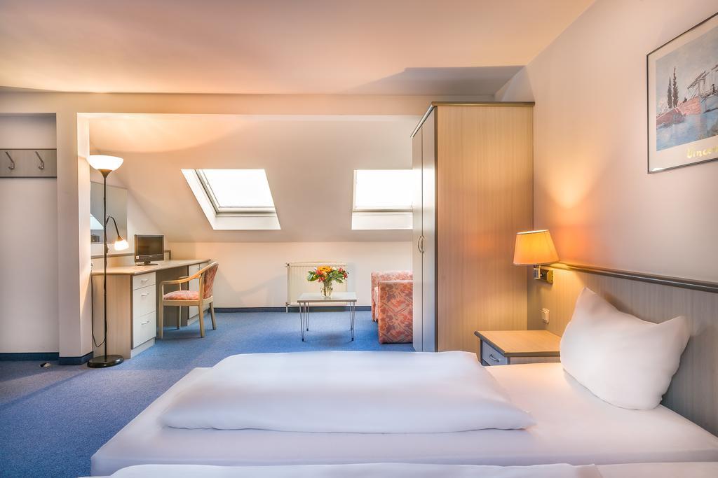 Hotel Am Bonhoefferplatz Dresden Eksteriør billede