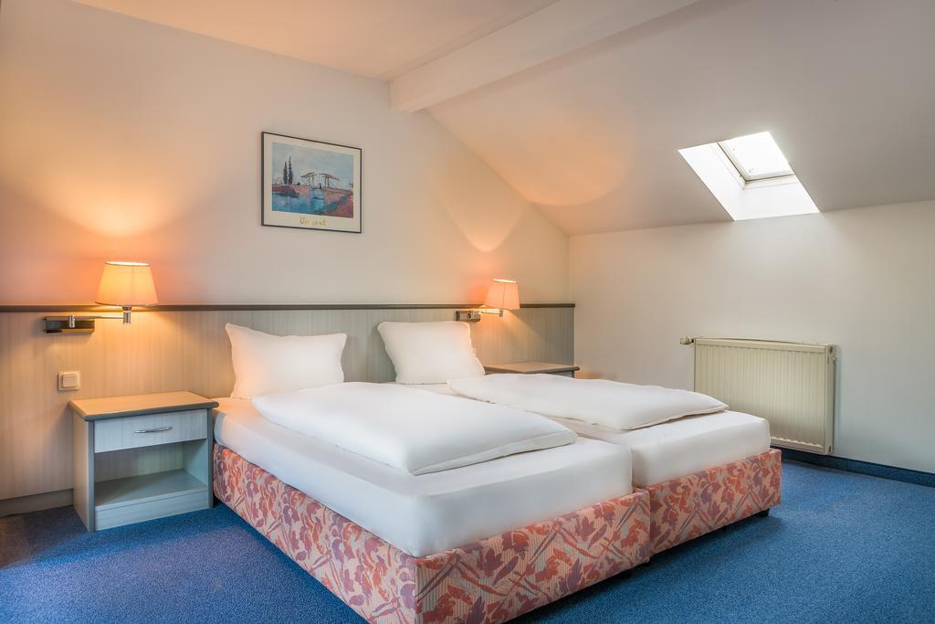 Hotel Am Bonhoefferplatz Dresden Eksteriør billede